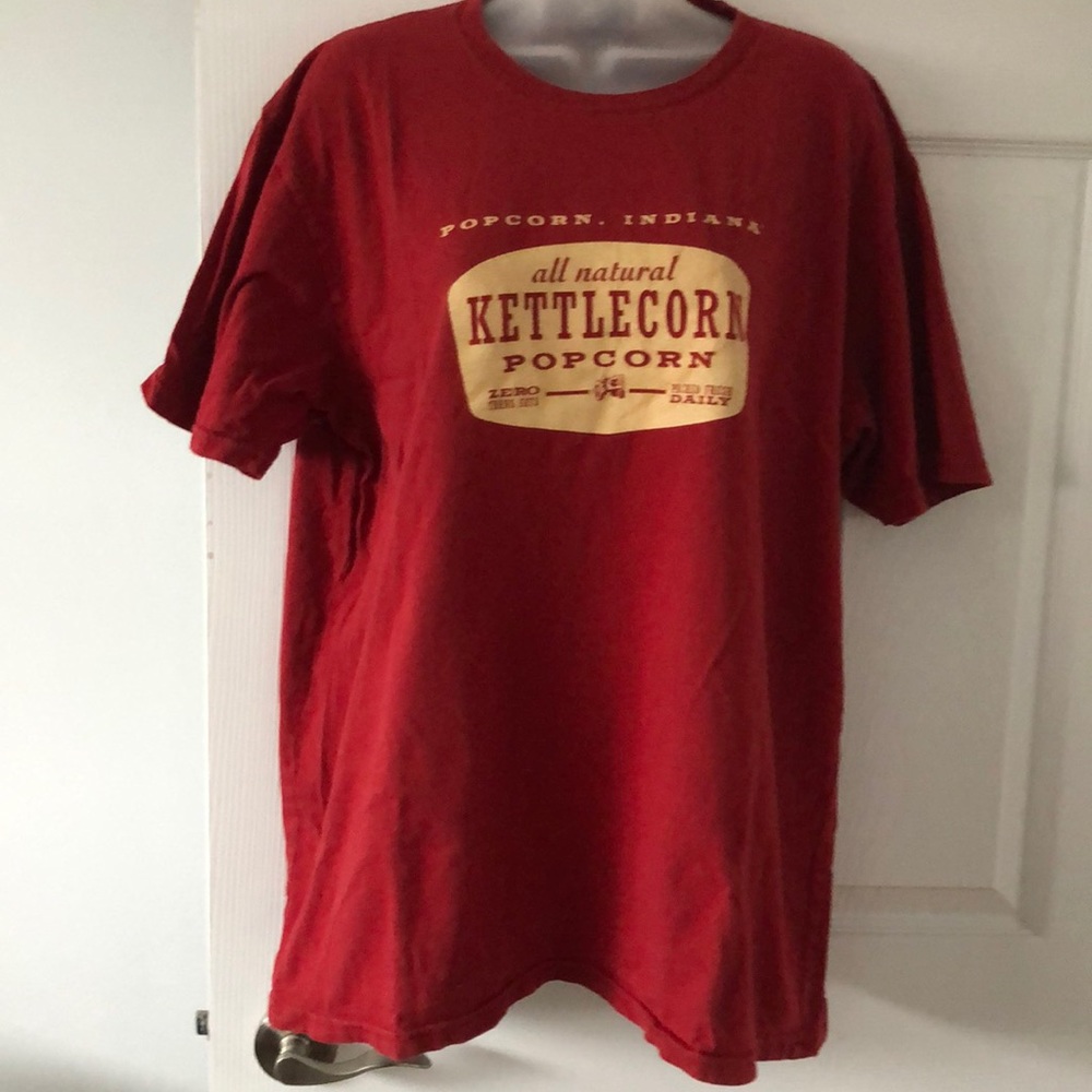 VTG KETTLECORN  Popcorn Indiana Graphic Tee.